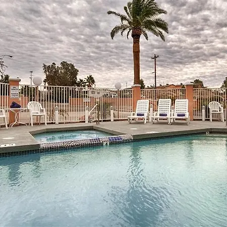 Days Inn By Wyndham Bullhead City 